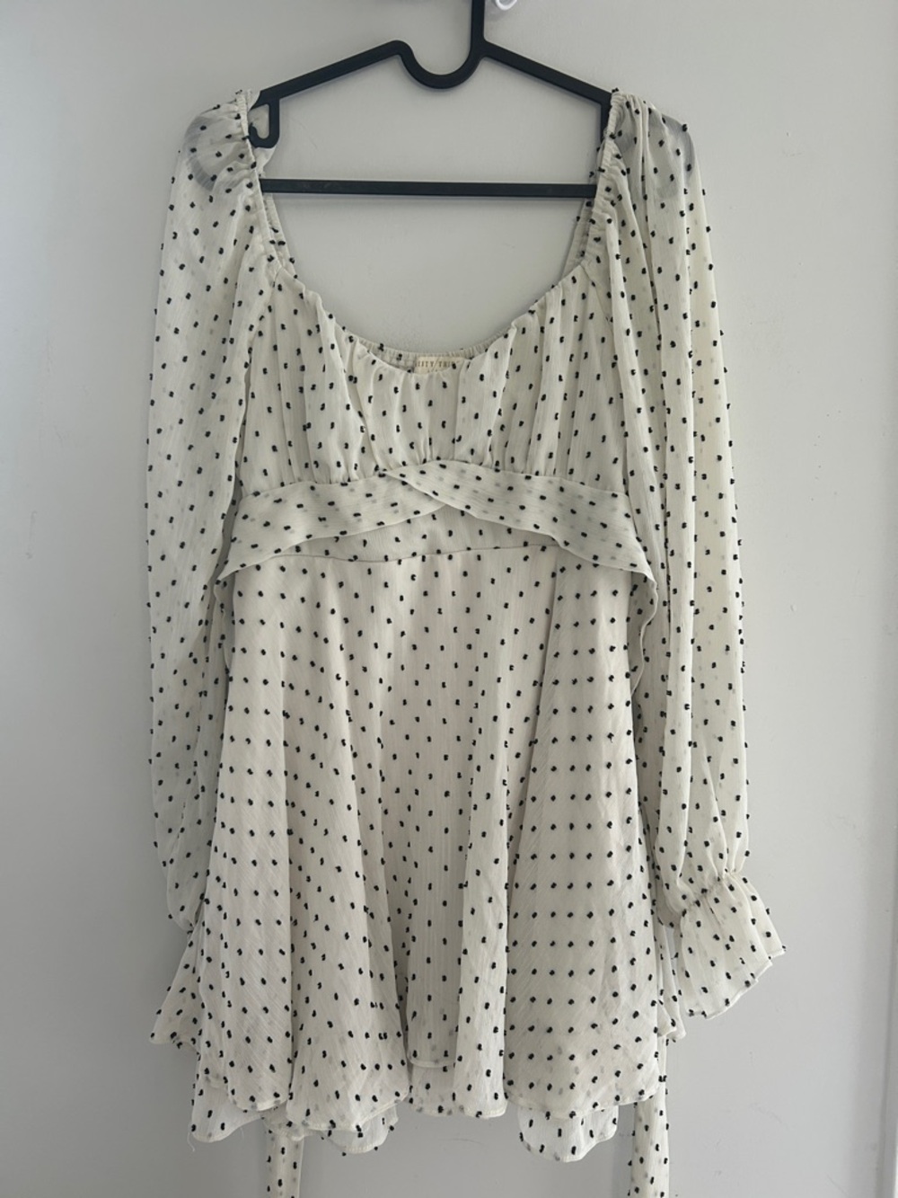 Women's Cream Polka Dot Peasant Top tie back XL